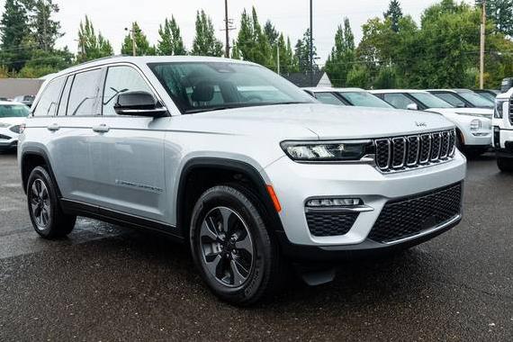 JEEP GRAND CHEROKEE 2024 1C4RJYB60RC124897 image